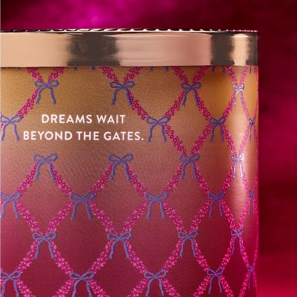 Bath & Body Works Disney Princess Aurora 3 Wink Candle - Picture 15 of 17